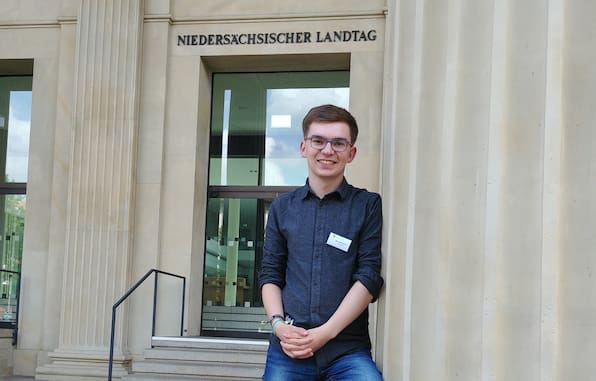 Wie ein 22-Jähriger aus Buchholz die Altersgrenze für Bürgermeister kippte