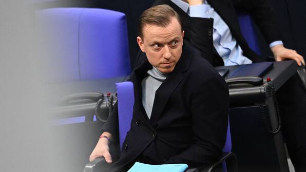 Durchsuchungen bei Hannovers SPD‑Vorsitzendem Ahmetovic: Bundestag hebt Immunität auf