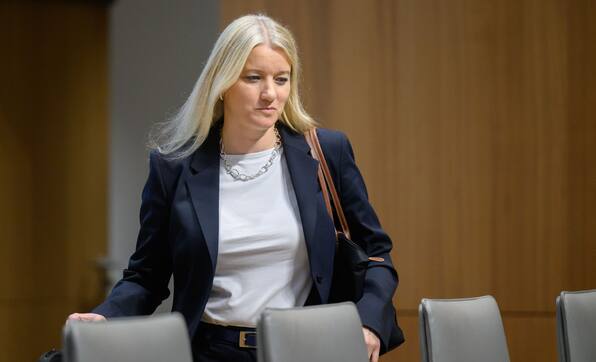 Korrupter Staatsanwalt aus Hannover: Wie privat ist das Verhältnis zwischen Ministerin und einem Beamten